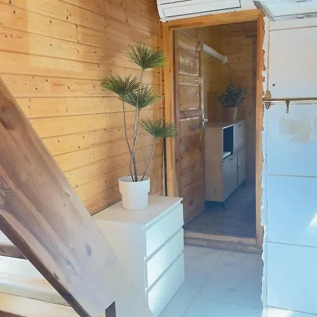 Lodge Drewniane Caloroczne